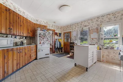 99 Lovett Rd, Oxford, MA 01540 - Photo 3
