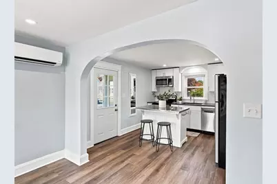 337 Wilbur, Swansea, MA 02777 - Photo 3