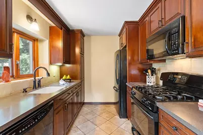 188 Florence Street, Melrose, MA 02176 - Photo 9