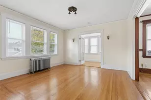 8 Mapleton St, Boston, MA 02135 - Photo 3