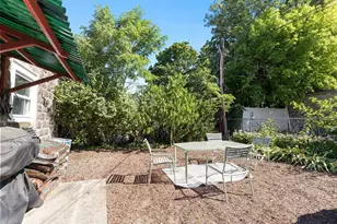 8 Mapleton St, Boston, MA 02135 - Photo 19
