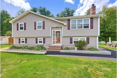 19 Bellflower Rd, Billerica, MA 01821 - Photo 3