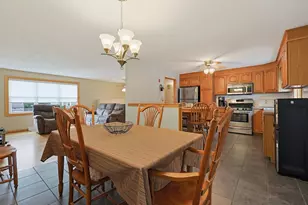 19 Bellflower Rd, Billerica, MA 01821 - Photo 15