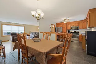 19 Bellflower Rd, Billerica, MA 01821 - Photo 15