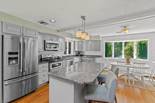 14 Sunset Dr, Northborough, MA 01532 - Photo 5