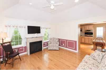 10 Patriot Ln, Whitman, MA 02382 - Photo 25