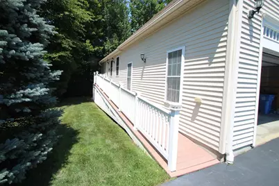 10 Patriot Ln, Whitman, MA 02382 - Photo 3