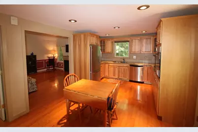 10 Patriot Ln, Whitman, MA 02382 - Photo 23
