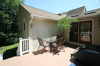 10 Patriot Ln, Whitman, MA 02382 - Photo 5