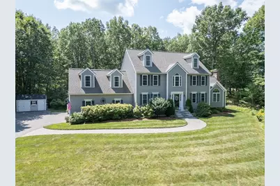 15 Hillside Dr, Townsend, MA 01469 - Photo 1