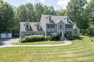 15 Hillside Dr, Townsend, MA 01469 - Photo 1