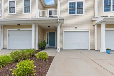 631 East St #M202, Mansfield, MA 02048 - Photo 3