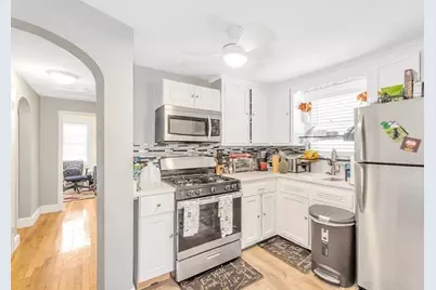 30 Bateman #2, Boston, MA 02131 - Photo 3