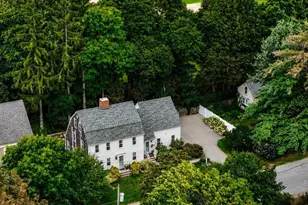 26 Summit Pl, Newburyport, MA 01950 - Photo 3