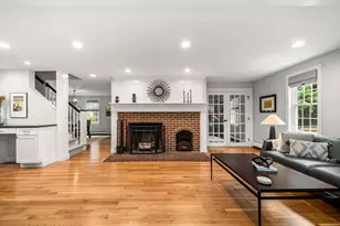 26 Summit Pl, Newburyport, MA 01950 - Photo 13