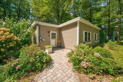 18 Woodland Dr, Lunenburg, MA 01462 - Photo 1