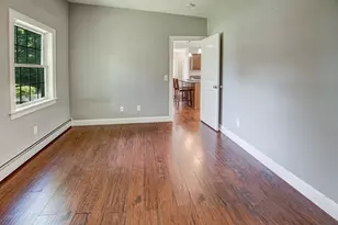 18 Woodland Dr, Lunenburg, MA 01462 - Photo 11