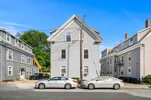 13 Knowlton St, Beverly, MA 01915 - Photo 3