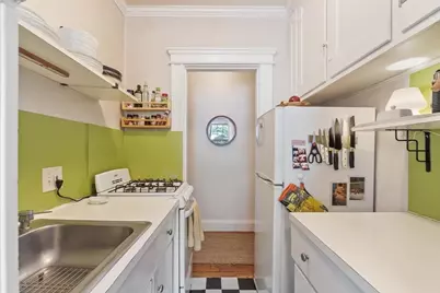 120 Riverway #4, Boston, MA 02215 - Photo 5