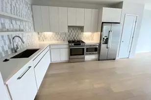 45 W 3rd St, Boston, MA 02127 - Photo 3