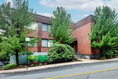 1006 Paradise Road #2P, Swampscott, MA 01907 - Photo 3