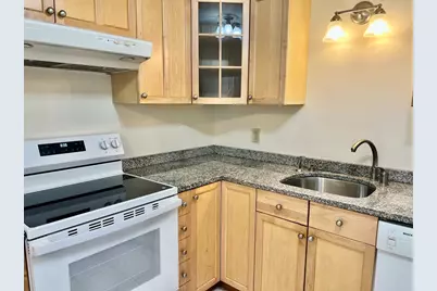 1006 Paradise Road #2P, Swampscott, MA 01907 - Photo 15