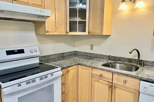 1006 Paradise Rd, Swampscott, MA 01907 - Photo 15