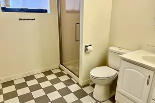 1006 Paradise Rd, Swampscott, MA 01907 - Photo 23