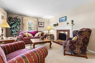 76 Forest St, Lowell, MA 01851 - Photo 3