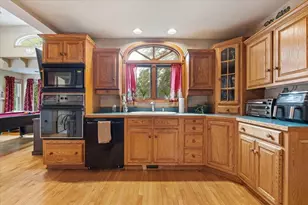 215 S Main St, Orange, MA 01364 - Photo 17