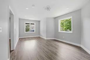 38 Wesleyan St, Shrewsbury, MA 01545 - Photo 9
