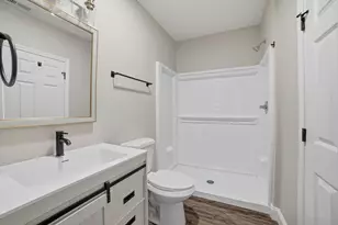 38 Wesleyan St, Shrewsbury, MA 01545 - Photo 21