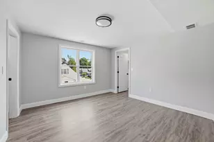 38 Wesleyan St, Shrewsbury, MA 01545 - Photo 15