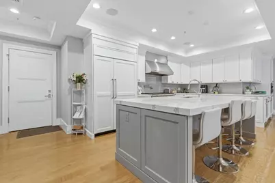 377 W 1st St #5, Boston, MA 02127 - Photo 5