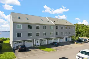 273 Draper St, Fall River, MA 02724 - Photo 5