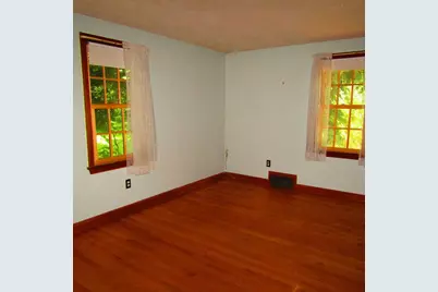 144 West Street, Amherst, MA 01002 - Photo 9