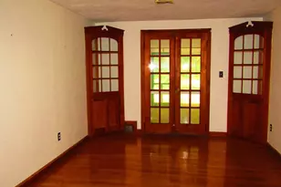 144 West St, Amherst, MA 01002 - Photo 5