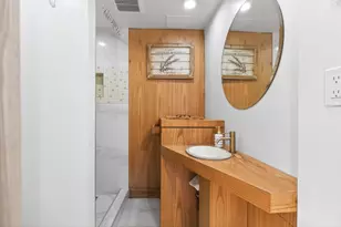 17 Grove St, Boston, MA 02114 - Photo 13