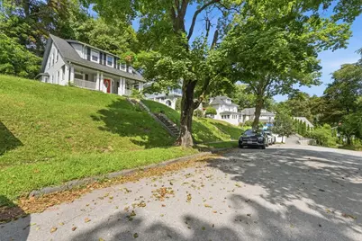 14 Saint Elmo Rd, Worcester, MA 01602 - Photo 35