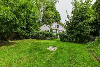 11 School St, Sunderland, MA 01375 - Photo 5