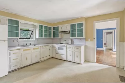 11 School St, Sunderland, MA 01375 - Photo 13