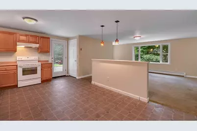 125 Drew Blvd, Orange, MA 01364 - Photo 5