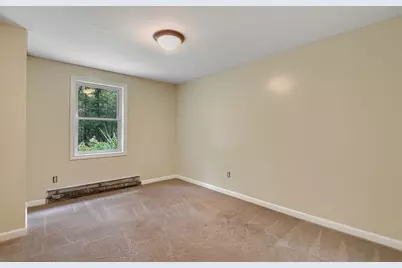 125 Drew Blvd, Orange, MA 01364 - Photo 17