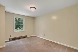 125 Drew Blvd, Orange, MA 01364 - Photo 17