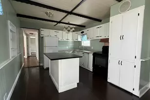136 Morocco Ave, Chelmsford, MA 01824 - Photo 3