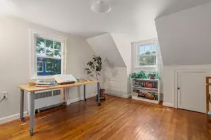 29 Laurel St, Arlington, MA 02476 - Photo 9