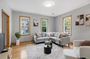 54 Vernon St, Somerville, MA 02145 - Photo 3