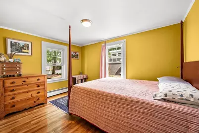 24 Vernon St, Haverhill, MA 01835 - Photo 23
