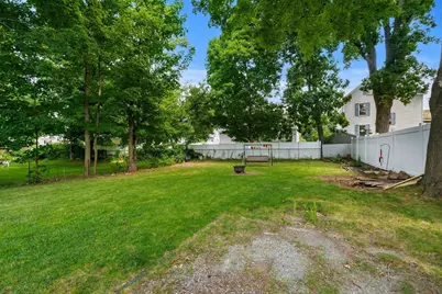 24 Vernon St, Haverhill, MA 01835 - Photo 35