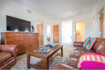 92 Marion Rd Upper Unit, Scituate, MA 02066 - Photo 5
